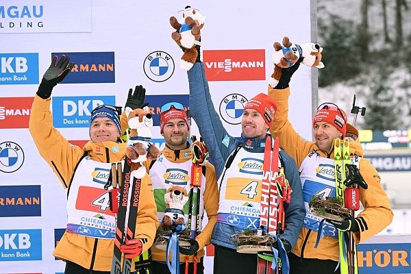 Gemeinsam auf dem Podest und nun Väter: Justus Strelow, Danilo Riethmüller und Johannes Kühn (v.l.). (Archivbild) - © Sven Hoppe/dpa