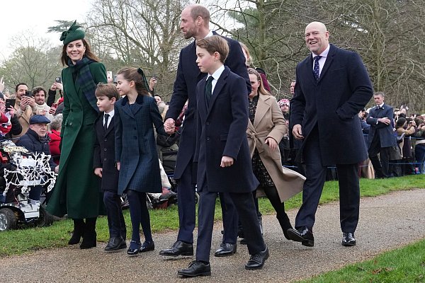 Für besonderes Aufsehen sorgte Prinzessin Kate, die sich seit ihrer Krebserkrankung und der beendeten Chemotherapie nur selten öffentlich gezeigt hatte. - © Jon Super/AP/dpa