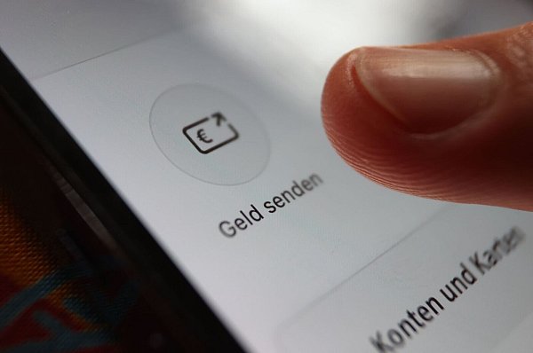 Europa will sich unabhängiger machen von großen US-Zahlungsanbietern - u.a. mit Wero. (Symbolbild) - © Karl-Josef Hildenbrand/dpa