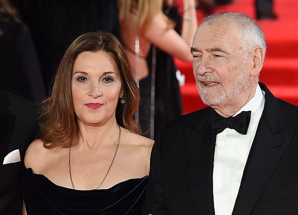 Familienbetrieb: Die Produzenten Barbara Broccoli und Michael G. Wilson besitzen die Rechte an den James-Bond-Filmen. (Archivbild) - © Andy Rain/EPA/dpa
