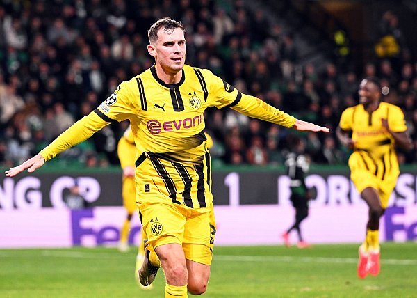 Pascal Groß legte für den BVB nach - © Federico Gambarini/dpa