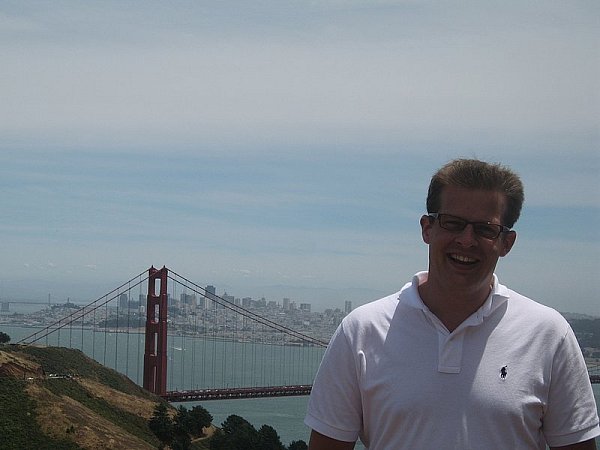 Die Golden Gate Bridge kann Nils Pommerien von seinem Arbeitsplatz innerhalb von 15 Minuten erreichen. - © FOTO: PRIVAT