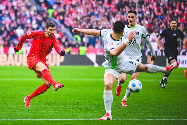 Trifft zum Münchner 1:0: Leon Goretzka. - © Tom Weller/dpa