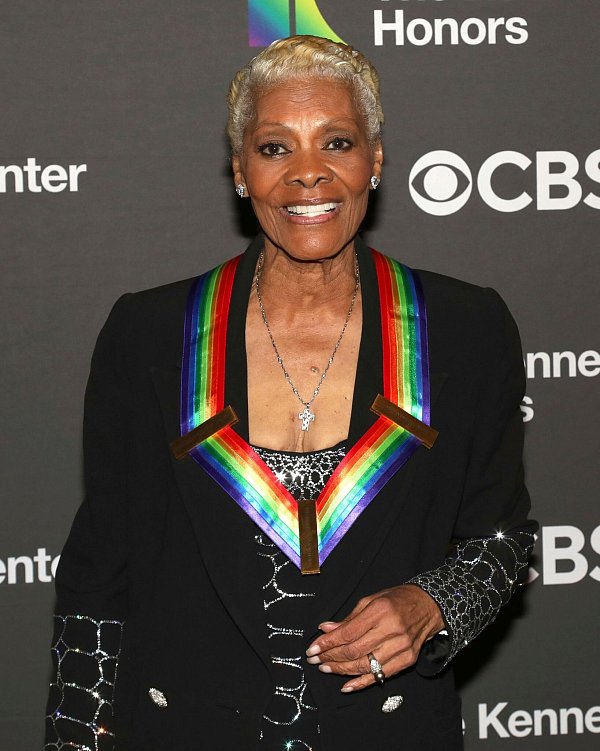 Die US-Sängerin Dionne Warwick wird im September zu Konzerten in Deutschland erwartet - in Bremen, in Duisburg, in Baden-Baden und in Berlin. (Archivbild) - © Greg Allen/Invision/AP/dpa