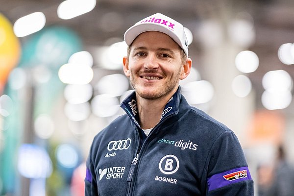 Linus Straßer bei der offiziellen Winter-Einkleidung Ende Oktober. (Archivfoto) - © Daniel Karmann/dpa