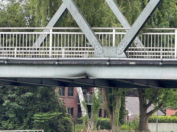 Zu lange wurden Reparaturen aufgeschoben. (Archivbild) - © Matthias Brüning/TNN/dpa