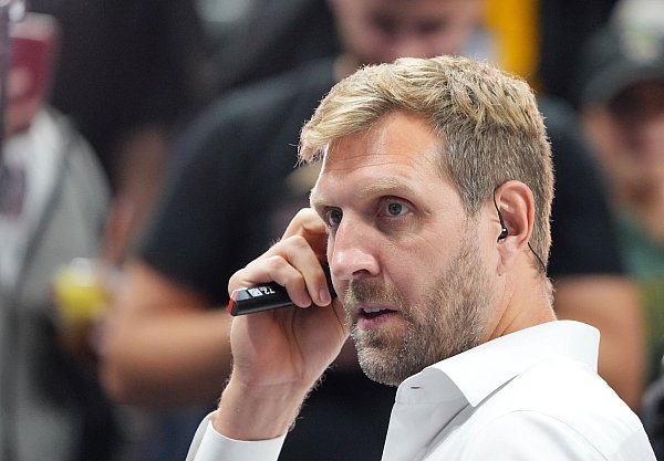 Basketball-Ikone Nowitzki wird künftig häufiger das Mikrofon in der Hand haben. (Archivbild) - © Soeren Stache/dpa