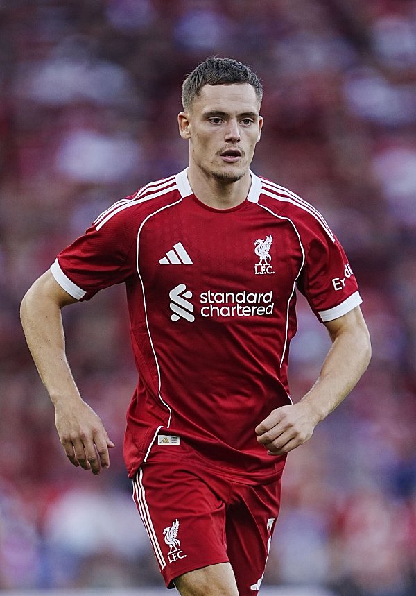 Im Community Shield gegen Crystal Palace könnte Florian Wirtz am Sonntag seinen ersten Titel mit Liverpool gewinnen. - © Peter Byrne/PA Wire/dpa