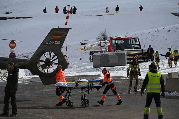 Zwei junge Spanierinnen wurden schwer verletzt. - © Verónica Lacasa/EUROPA PRESS/dpa