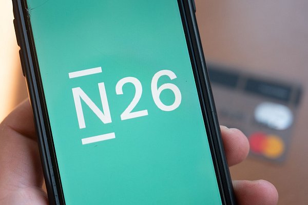 N26 hat nach Worten von Mitbegründer Valentin Stalf inzwischen 1.500 Mitarbeiter und verfügt über rund 5 Millionen ertragsrelevante Kunden. - © Christophe Gateau/dpa
