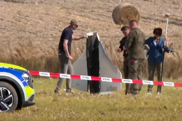 Polens Regierung reagierte alarmiert auf die Verletzung des Luftraums. (Archivbild) - © Rafal Niedzielski/AP/dpa