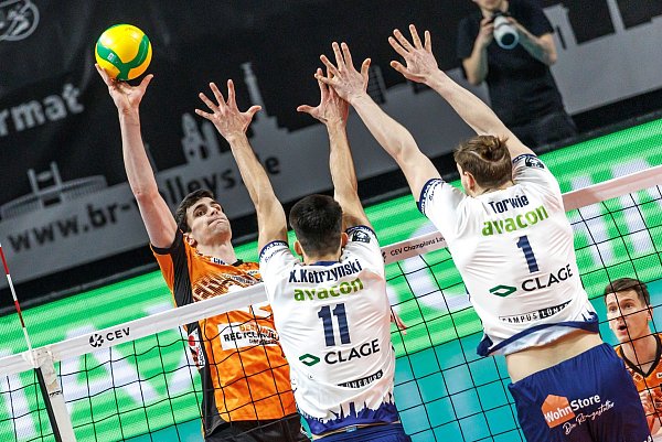 Die neuen Rivalen: Berlin und Lüneburg. (Archivbild) - © Andreas Gora/dpa