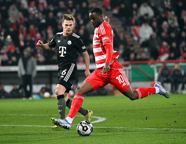 Union konnte die Bayern nicht so ärgern wie in der Bundesliga. - © Soeren Stache/dpa