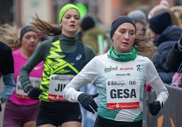 Gesa Krause peilt beim Marathon in Valencia eine Zeit von unter 2:30 Stunden an. (Archivbild) - © Harald Tittel/dpa