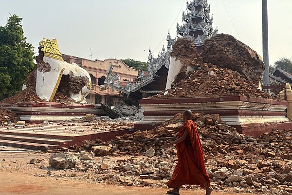 Die Lage im Bürgerkriegsland Myanmar bleibt unübersichtlich. - © Thein Zaw/AP/dpa