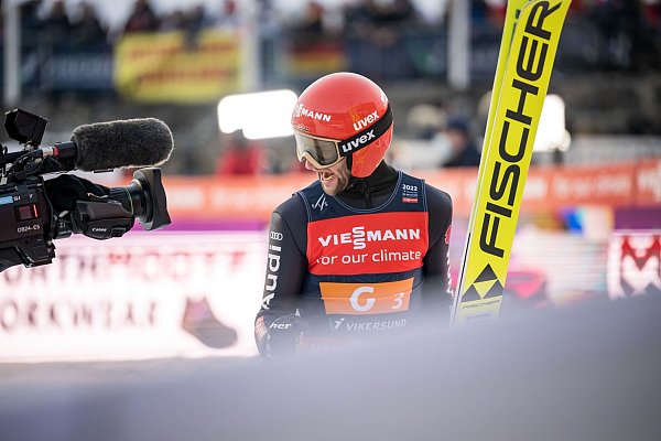 Jubel in Vikersund: Auf den großen Flugschanzen fühlte sich Eisenbichler besonders wohl. - © Daniel Kopatsch/Fa/dpa