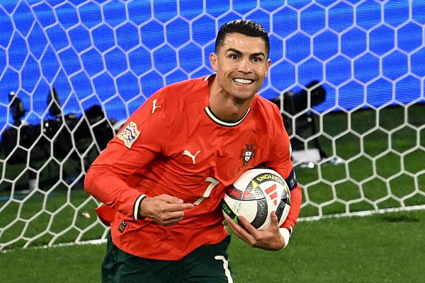Umjubelter Torschütze: Ronaldo erzielte das zwischenzeitliche 2:2. - © Sven Hoppe/dpa