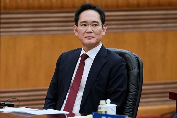 Der CEO von Samsung Electronics, Lee Jae Yong, nahm ebenfalls an dem Treffen der Top-Manager in Peking teil. - © Ng Han Guan/AP/dpa
