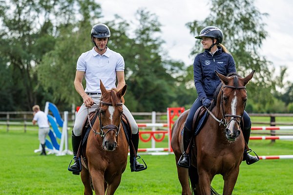Sophie Hinners und der Reiter Richard Vogel starten beim CHIO und gemeinsam in zwei Wochen im EM-Team. - © Stefan Lafrentz/Sportfotos Lafrentz/dpa