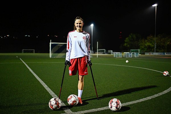 Nicola Roos träumt von einer Teilnahme bei der Weltmeisterschaft 2026 in Costa Rica. - © Uwe Anspach/dpa