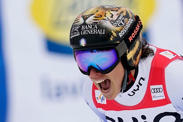 Federica Brignone feiert ihren Sieg in Garmisch-Partenkirchen. - © Piermarco Tacca/AP/dpa