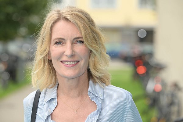 Die Schauspielerin Maria Furtwängler erhält den Ehrenpreis auch für ihr soziales Engagement. (Archivfoto) - © Felix Hörhager/dpa