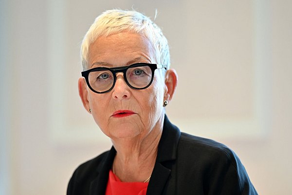 Lundershausen nannte die Zusammenarbeit zwischen den verschiedenen Behörden, die für den Start eines ausländischen Arztes in Deutschland nötig sind, «sicherlich ausbaufähig». - © Martin Schutt/dpa