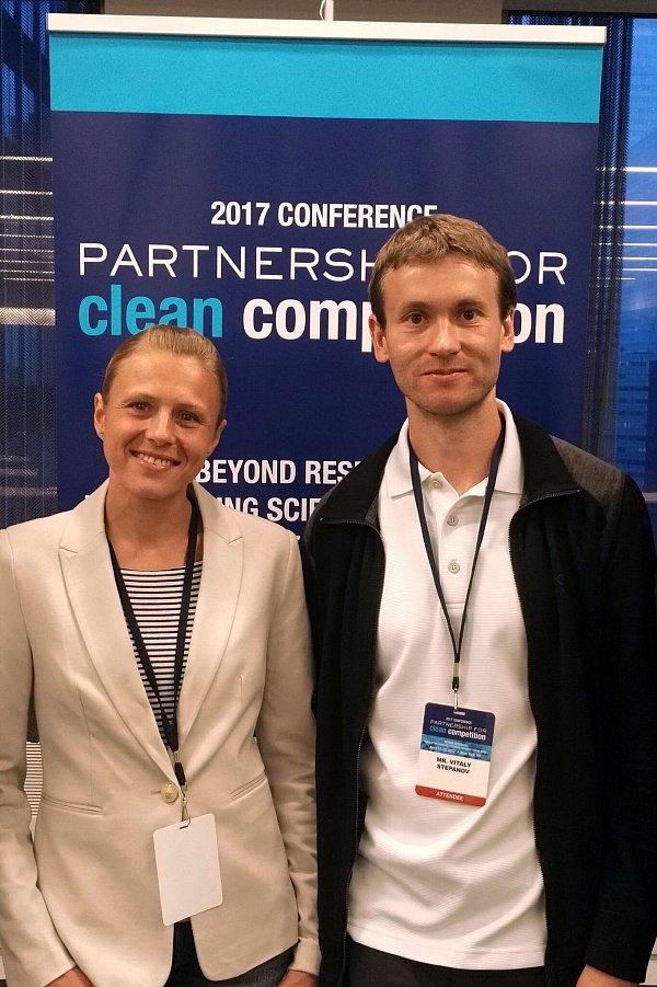 Leben längst in den USA an einem unbekannten Ort: Witali und Julia Stepanow. - © Privat/Witali Stepanow/dpa/dpa