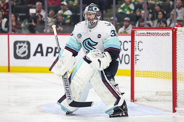 Die Saison in Seattle verlief nicht glücklich für Grubauer. - © Matt Krohn/AP/dpa