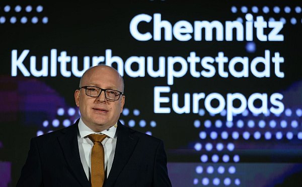 Für Oberbürgermeister Sven Schulze (SPD) war das Kulturhauptstadtjahr ein Jahr voller Erlebnisse, Emotionen und Begegnungen. - © Hendrik Schmidt/dpa