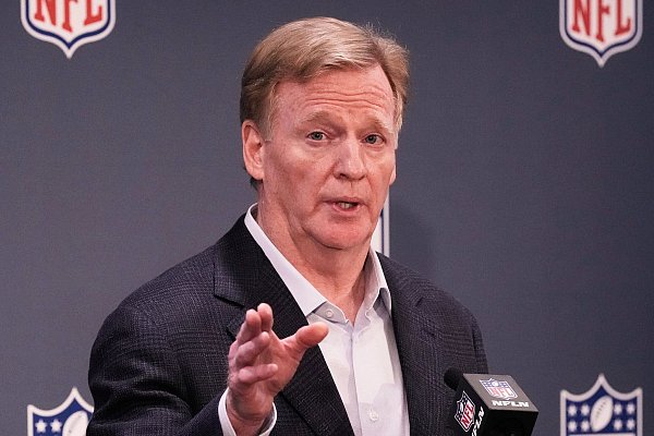 NFL-Commissioner Roger Goodell will Football zum globalen Sport machen. - © Richard Drew/AP/dpa
