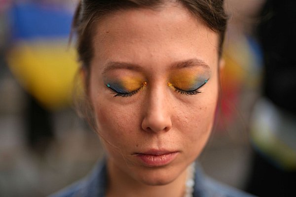 Rückt Frieden in der Ukraine tatsächlich näher? Die nächsten Tage und Wochen könnten entscheidend sein. - © Francisco Seco/AP/dpa