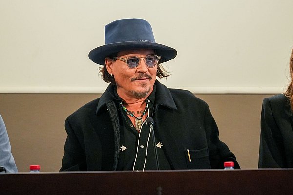 Film-Ikone Johnny Depp stellt Hilfe in Aussicht. - © Francisco J. Olmo/EUROPA PRESS/dpa
