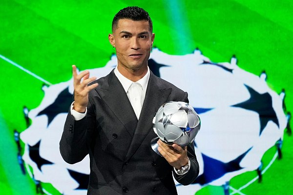 Im Fußball ist er einer der besten Spieler weltweit. Ein Youtube-Kanal könnte für Cristiano Ronaldo eine Möglichkeit sein, auch nach Karriereende in der Öffentlichkeit zu bleiben. - © Gregorio Borgia/AP/dpa