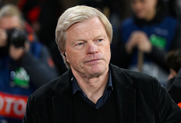 Ex-Boss Oliver Kahn meint, die Bayern müssten bei Joshua Kimmich Stärke zeigen. - © Sven Hoppe/dpa
