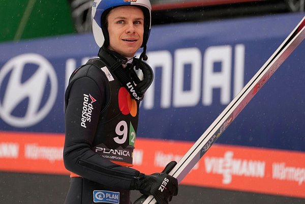 War in Planica der beste Deutsche: Andreas Wellinger. - © Darko Bandic/AP/dpa