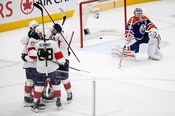 Der Jubel der Florida Panthers traf die Fans der Oilers. - © Jason Franson/The Canadian Press/AP/dpa