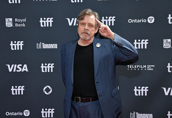 «Star Wars»-Schauspieler Mark Hamill hat sein von Flammen bedrohtes Haus in Malibu verlassen. (Archivbild) - © Evan Agostini/Invision/AP/dpa