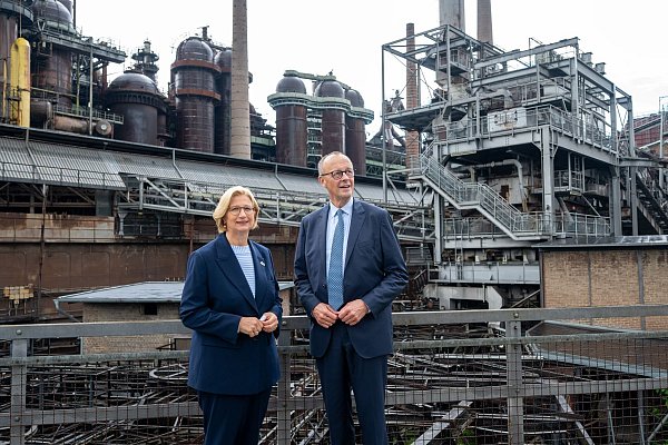 Das Saarland ist das dritte Bundesland, dass Merz bei seinen Länderreisen besucht - © Harald Tittel/dpa