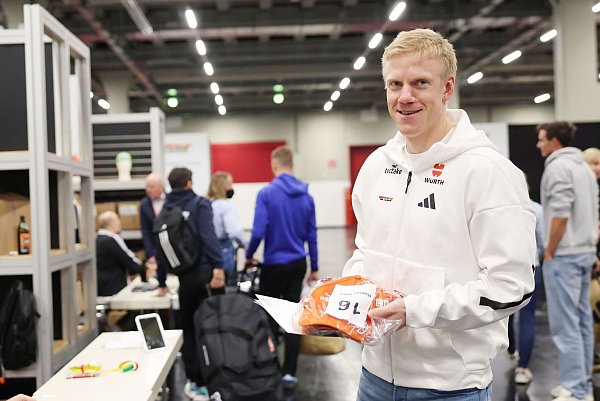 Roman Rees wurde für den Weltcup in Ruhpolding nominiert. - © Daniel Löb/dpa