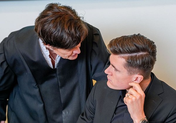 Jakob Ingebrigtsen ist gerade von der Hallen-WM in China zurückgekehrt. - © Lise Åserud/NTB/dpa