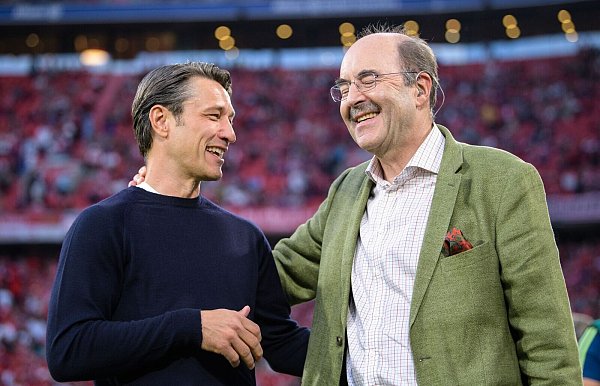 Fritz von Thurn und Taxis (r) will immer «ein vernünftiges Verhältnis» zu den Leuten haben. - © Matthias Balk/dpa
