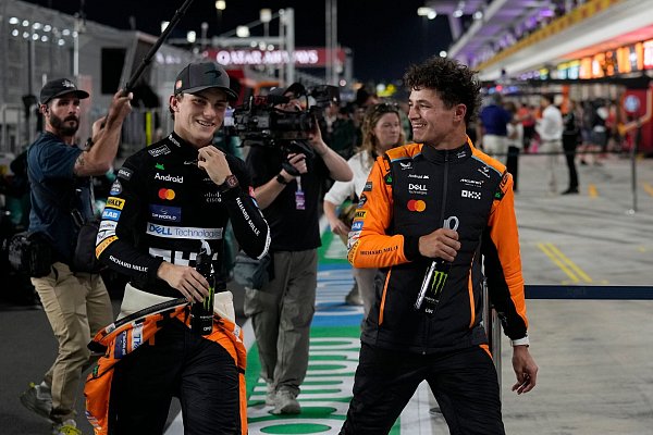 Sie wollen nun beide Formel-1-Titel. - © Altaf Qadri/AP/dpa