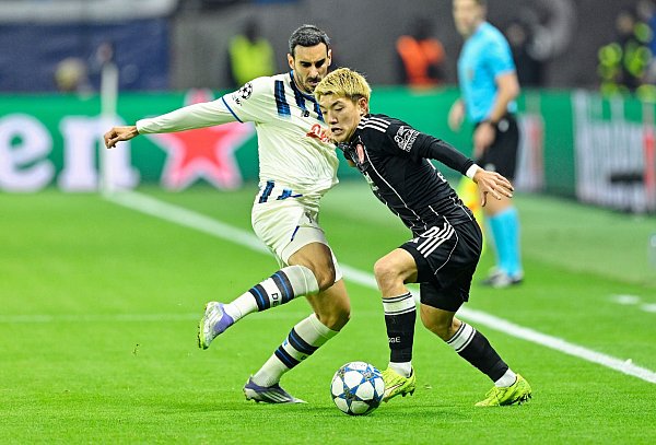 Doan musste sich auf rechts behaupten. - © Uwe Anspach/dpa