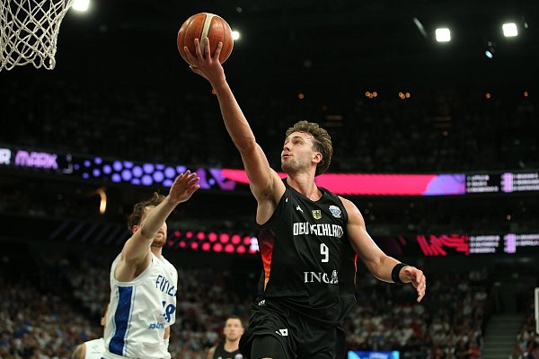 Franz Wagner ist auf dem Weg zum Superstar. - © Matthias Stickel/dpa