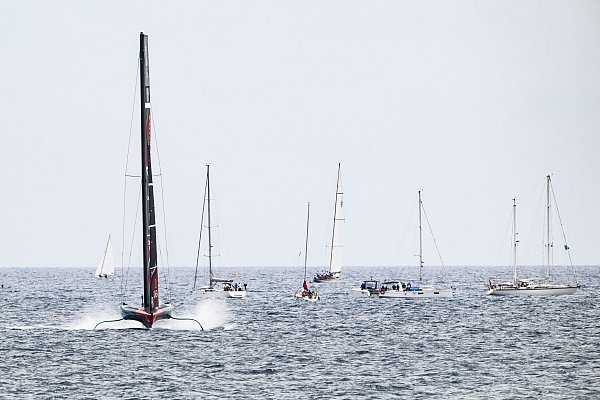 Neuseeland will zum dritten Mal nacheinander den America\\\'s Cup gewinnen. - © Jean-Christophe Bott/KEYSTONE/dpa