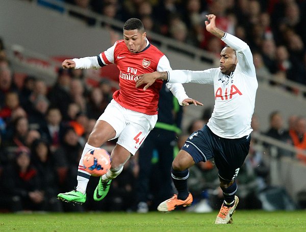 Lief einst für den FC Arsenal auf: Serge Gnabry (l). - © picture alliance / dpa