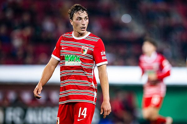 Julian Baumgartlinger erhält eine neue Aufgabe in Augsburg. - © Tom Weller/dpa