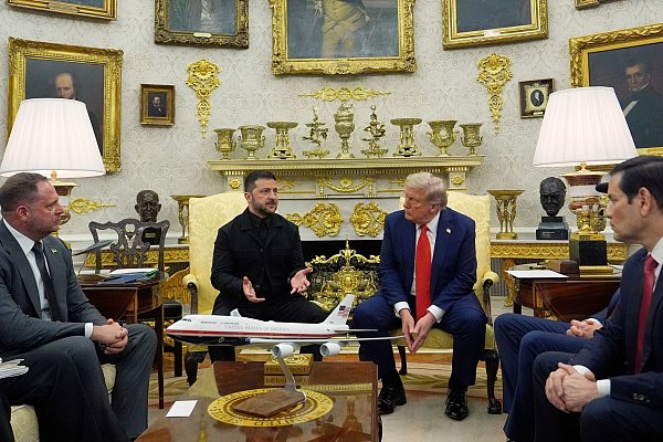 Selenskyj hofft auf ein erfolgreiches Treffen mit Trump im Weißen Haus. (Archivbild) - © Julia Demaree Nikhinson/AP/dpa