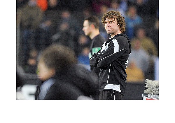 Arminia Bielefeld stellt Cheftrainer Krämer frei - © Arminia